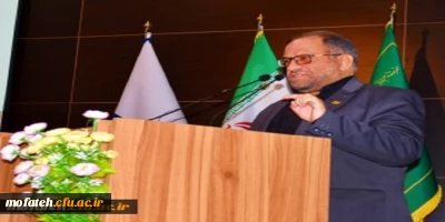 افتتاحیه دوره ى تربیت مربى گام دوم انقلاب

دکتر محمد پاک سرشت: با جرأت و جسارت تمام در مقابل جریان نفوذ بایستید