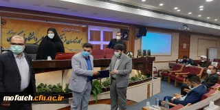 اعطای ابلاغ پویش سه شنبه های مهدوی توسط دکتر محمدی معاونت فرهنگی و اجتماعی سازمان مرکزی به مدت یکسال