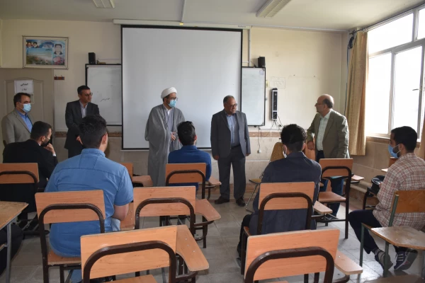 آغاز ازسرگیری آموزش حضوری در پردیس شهید مفتح  11