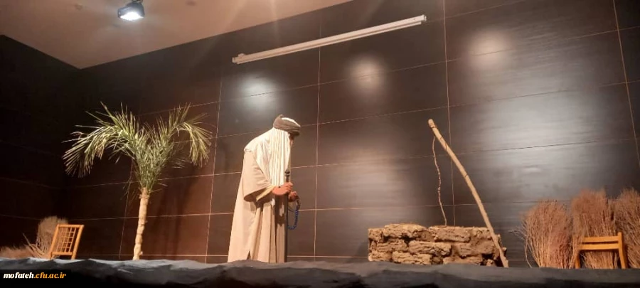 نمایش تئاتر سفر به مناسبت شب های قدر در پردیس شهید مفتح شهرری توسط دانشجومعلمان در دومین روز گرامی داشت ایام الله و لیالی قدر دانشگاه فرهنگیان استان تهران