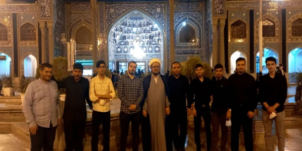 زیارت حرم سیدالکریم با دانشجومعلمان در دومین شب مراسم شب های قدر
