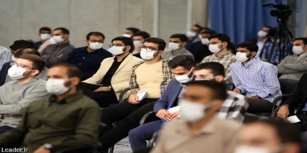 رهبر معظم انقلاب اسلامی در دیدار جمعی از دانشجویان و تشکل های دانشجویی