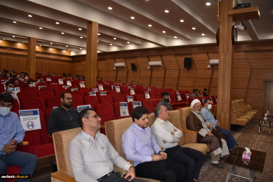 نخستین کلاس مشترک ترم تابستانی دانشجومعلمان آموزش ابتدایی ورودی ۹۸ در سالن همایش شهید پردیس مفتح شهرری برگزار شد 11