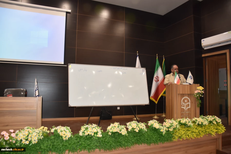 نخستین کلاس مشترک ترم تابستانی دانشجومعلمان آموزش ابتدایی ورودی ۹۸ در سالن همایش شهید سلیمانی پردیس مفتح شهرری برگزار شد 5