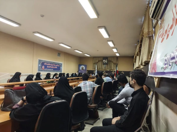 گزارش تصویری کارگاه آشنایی با نشر و تالیف کتاب 10