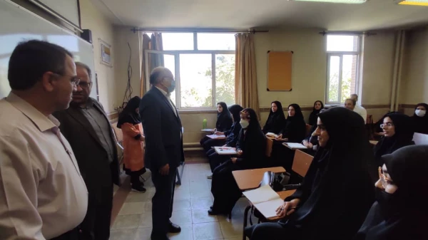 بازدید سرپرست محترم مدیریت امور پردیس های استان تهران از پردیس شهید مفتح 4