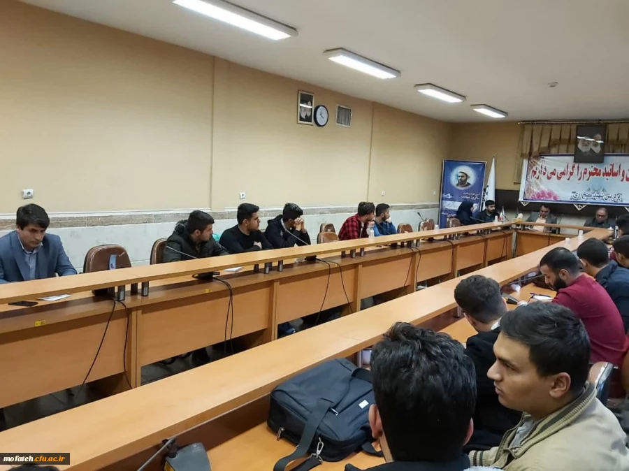 اولین جلسه بررسی مسائل انتخاب واحد نیم سال اول 2