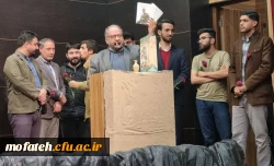 تقدیم مجموعه کتاب ۴ جلدی ام به نام یادمان مکتوب سردار دل ها به دانشجومعلم مرتضی احمد کارگردان تئاتر تیرباران تیر و طلوع ناهید 2