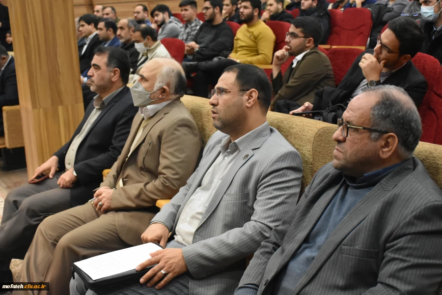 رئیس دانشگاه فرهنگیان در پردیس شهید مفتح شهرری به مناسبت روز دانشجو