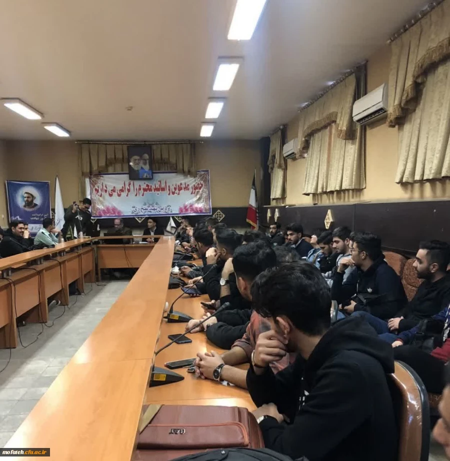 تشکیل سومین جلسه از سلسله کارگاه های آموزشی - پژوهشی هفته پژوهش پردیس  شهید مفتح شهرری  