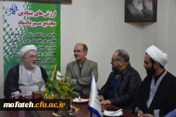 با مدیران، معلمان و کارکنان مجتمع آموزشی میر داماد شهر ری 3