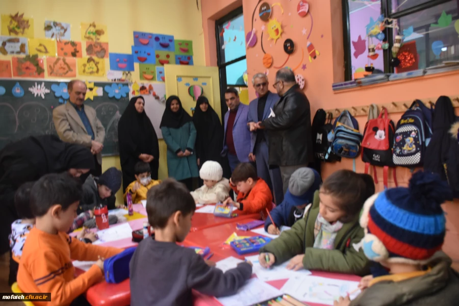 با مدیران، معلمان و کارکنان مجتمع آموزشی میر داماد شهر ری 8