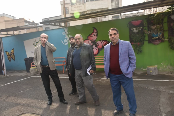 با مدیران، معلمان و کارکنان مجتمع آموزشی میر داماد شهر ری 10