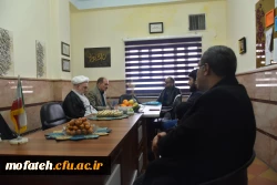 با مدیران، معلمان و کارکنان مجتمع آموزشی میر داماد شهر ری 12