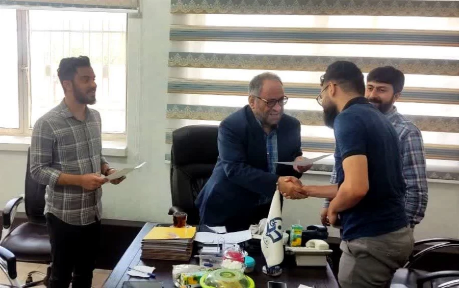 نشست هم اندیشی اعضای شورای بسیج دانشجویی و کنگره شهدای دانشجو معلم پردیس شهید مفتح با ریاست محترم پردیس؛ آقای دکتر پاک سرشت 3