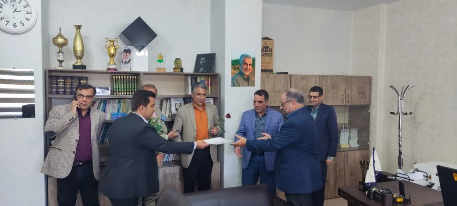 فرازی دیگر از تقدیر مقام شامخ استادان عضو محترم هیأت علمی پردیس شهید مفتح شهرری 9