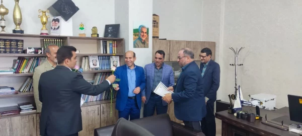 فرازی دیگر از تقدیر مقام شامخ استادان عضو محترم هیأت علمی پردیس شهید مفتح شهرری 12