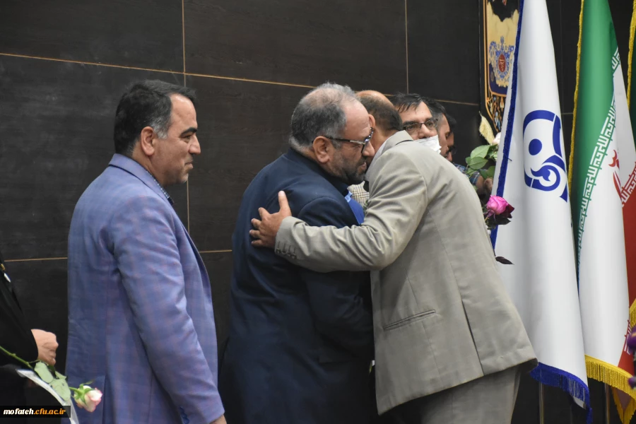 تجلیل از مقام شامخ استادان عضو محترم هیأت علمی پردیس شهید مفتح شهرری به مناسبت هفته معلم 13