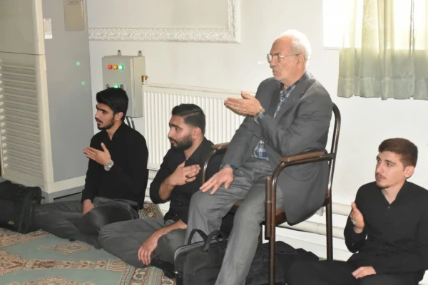 برگزاری مراسم عزاداری شهادت امام علی (ع) در تاریخ ۲۲ فروردین ماه 10