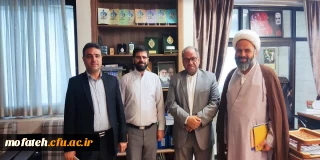 در مذاکرات میان مسوولان دانشگاه فرهنگیان استان تهران و بنیاد بین المللی فرهنگی و هنری امام رضا(ع) در مشهد مقدس مطرح شد:

ترویج تربیت رضوی و سبک زندگی اسلامی 