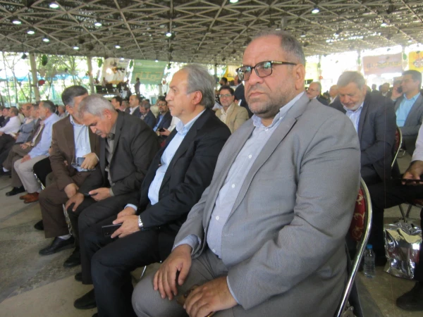 حضوپرشور و شعور خانواده دانشگاه فرهنگیان در  مراسم باشکوه بزرگداشت روز ملی بسیج اساتید با حضور مسئولان کشوری و ۳ هزار استاد بسیجی دانشگاه های تهران  3