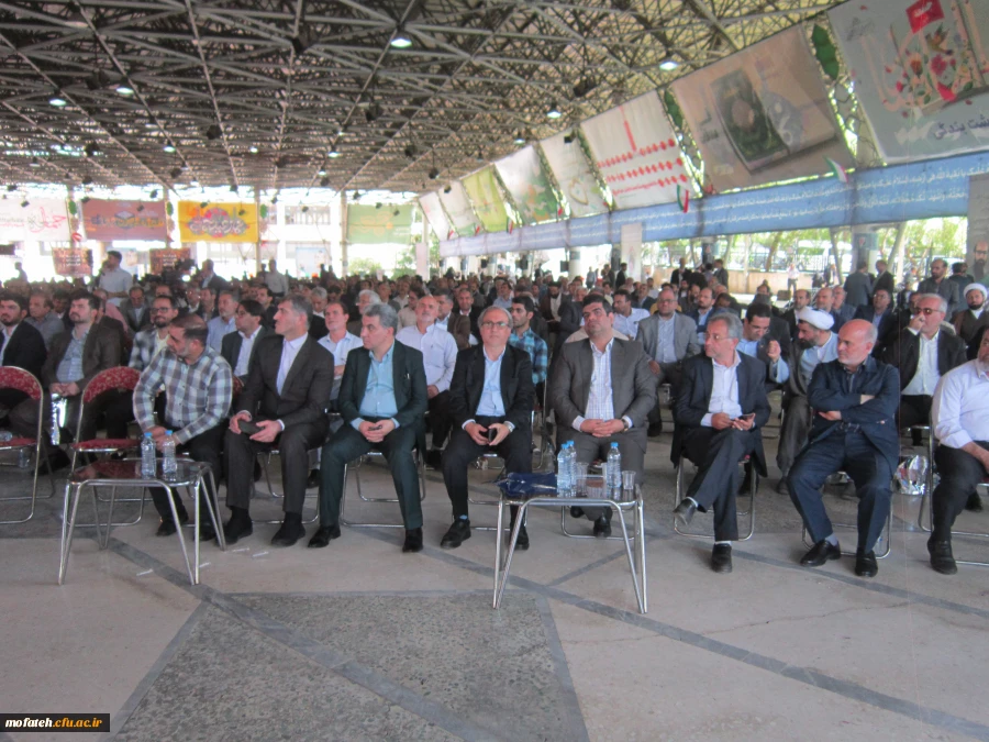 حضوپرشور و شعور خانواده دانشگاه فرهنگیان در  مراسم باشکوه بزرگداشت روز ملی بسیج اساتید با حضور مسئولان کشوری و ۳ هزار استاد بسیجی دانشگاه های تهران  5