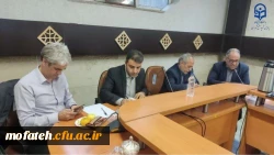 حضور دکتر اولی؛ سرپرست مدیریت امور پردیس های استان تهران و دکتر خدا قلی  زاده؛ معاون آموزشی، فرهنگی و پژوهشی و دکتر رحیمی؛ رئیس حراست دانشگاه فرهنگیان استان تهران در جلسه هم اندیشی با اساتید و مشاوران فرهنگی در پردیس شهید مفتح شهر ری