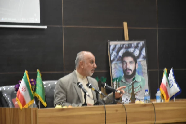 آیین استقبال از نودانشجو معلمان و گرامی داشت یوم الله سیزده آبان 16