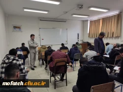 بازدید تیم ارزیاب آموزشی از روند برگزاری آزمون های دانشجومعلمان پردیس شهید مفتح شهرری 5