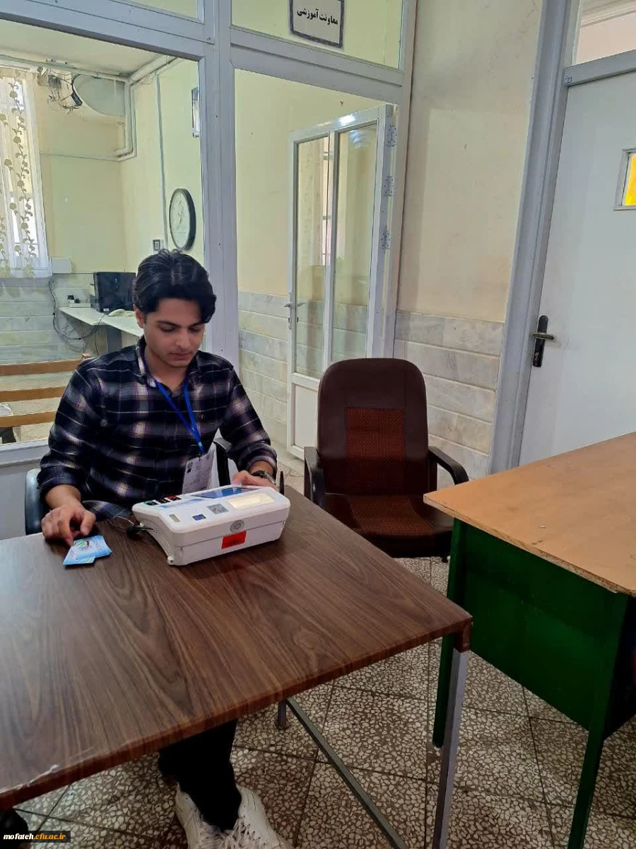 سلام  سید محمد کریمی اپراتور شعبه در قم