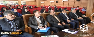 حضور آقایان دکتر ابراهیمی، رئیس مرکز نظارت، ارزیابی و کیفیت دانشگاه فرهنگیان و دکتر اولی، سرپرست مدیریت امور پردیس های استان تهران در دوره آموزشی ارزیابان حرفه ای شایستگی های ورود به دانشگاه فرهنگیان (آزمون سراسری۱۴۰۳) و بازدید آنان از کلاس های مهارت آموزان