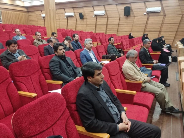 نشست تخصصی هم اندیشی مدیران پردیس شهید مفتح و مدیران مدارس وابسته کارورزی شهرستان های ری و کهریزک 3