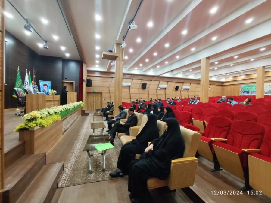 نشست تخصصی هم اندیشی مدیران پردیس شهید مفتح و مدیران مدارس وابسته کارورزی شهرستان های ری و کهریزک 7