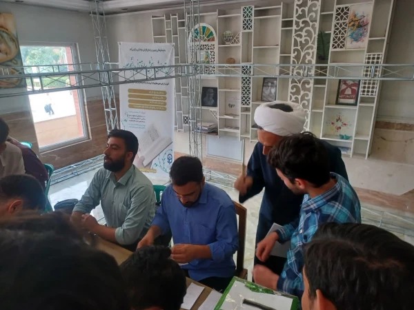 انتخابات کانون و انجمن ها
 4