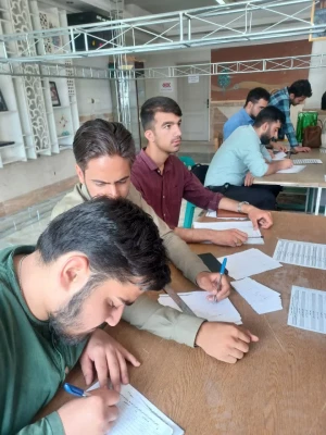 انتخابات کانون و انجمن ها
 10