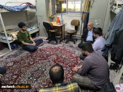 گزارش تصویری:

نشست صمیمی معاونت توسعه منابع و امور دانشجویی پردیس شهید مفتح با دانشجویان ساکن خوابگاه