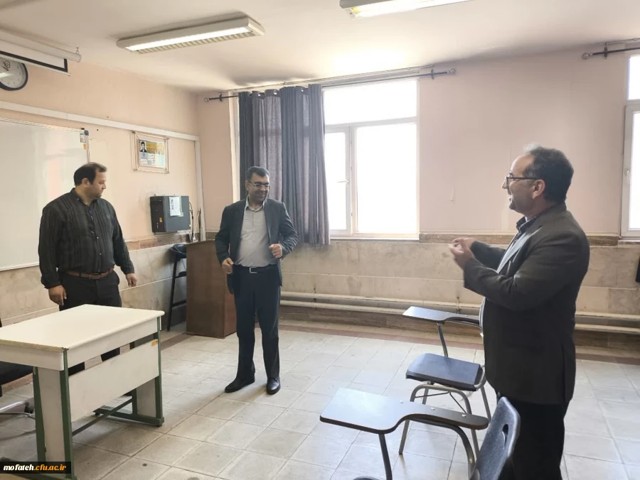 بازدید دکتر فتحی از روند آماده سازی کانون های ارزیابی تخصصی داوطلبان ورود به دانشگاه فرهنگیان ۱۴۰۴ 5