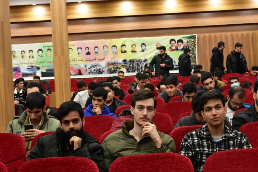 مراسم روز جهانی زبان عربی و بزرگداشت شهید مفتح ( روز وحدت حوزه و دانشگاه) 11