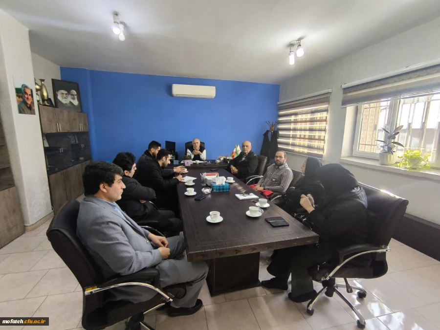 برگزاری جلسه شورای آموزش دانشکده ادبیات و زبان های خارجی جهت هماهنگی آزمون های مجازی 3