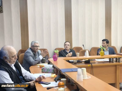 گزارش تصویری؛

برگزاری نخستین جلسه گروه آموزش زبان انگلیسی دانشکده ادبیات و زبان های خارجی پردیس شهید مفتح شهرری