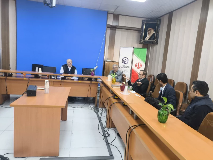 برگزاری نخستین جلسه گروه آموزش زبان انگلیسی دانشکده ادبیات و زبان های خارجی پردیس شهید مفتح شهرری 5